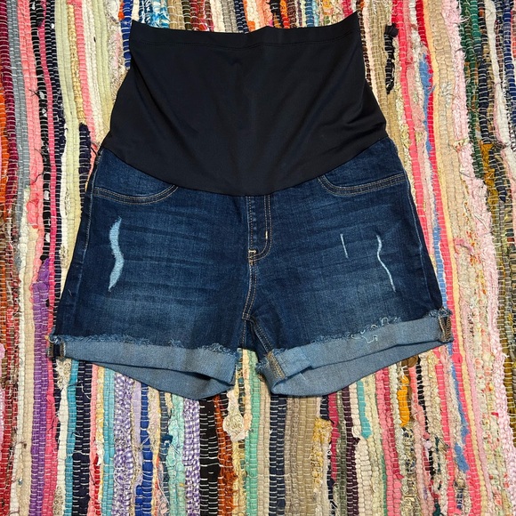 Just Black Pants - Just Black 🖤Women's Black and Blue Denim 🩳 shorts